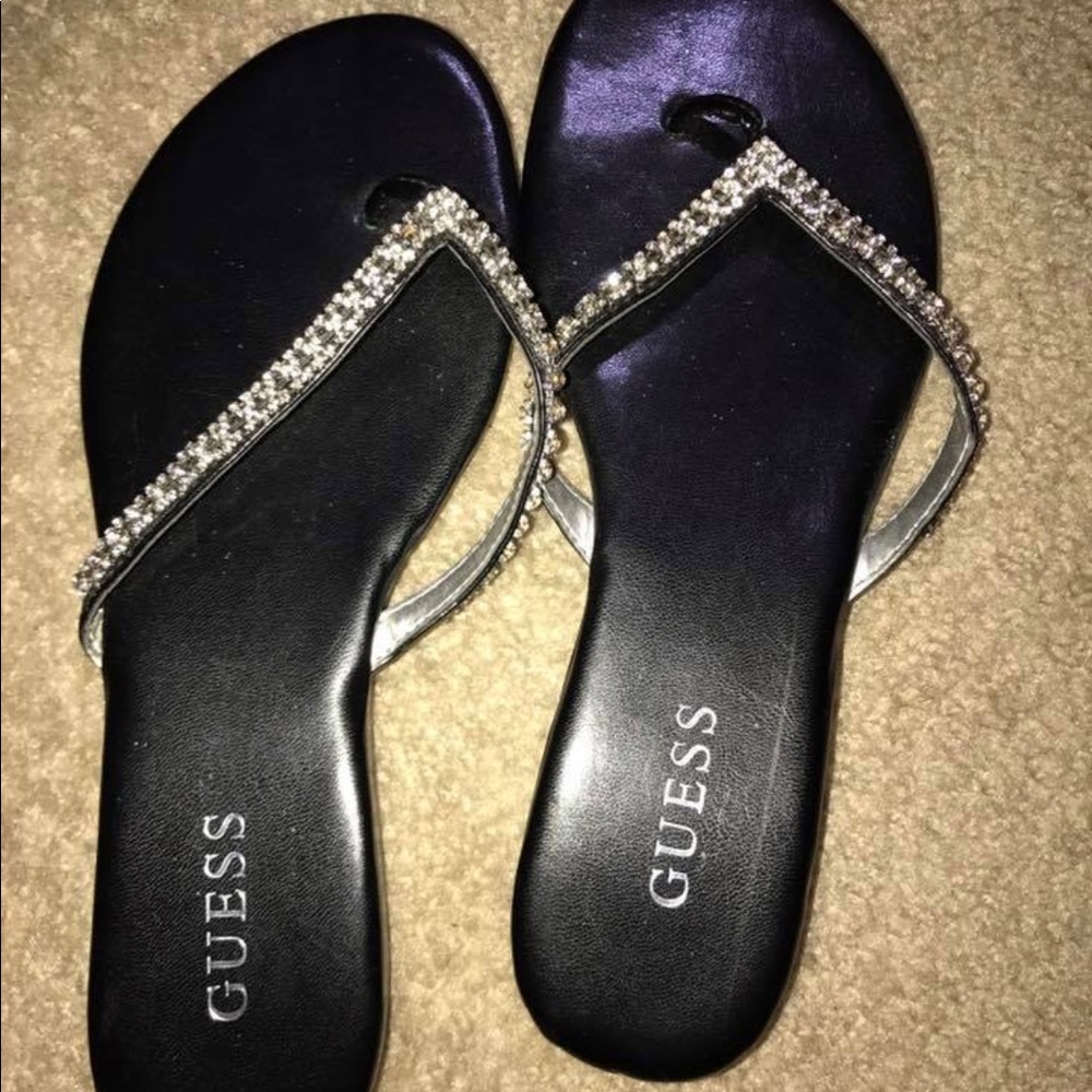 Guess flip flops
